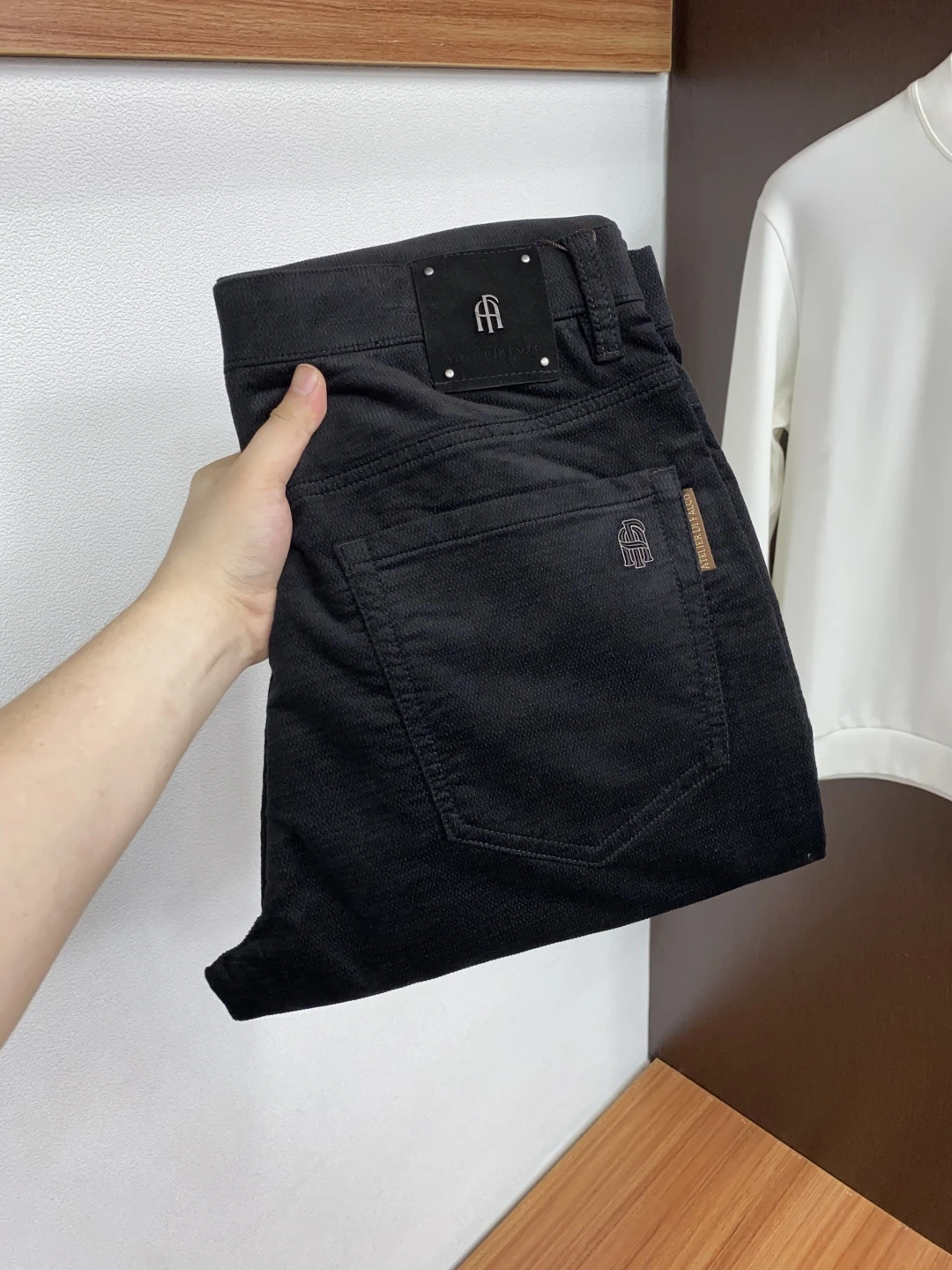 Loro Piana Clothing — bbdb6d81