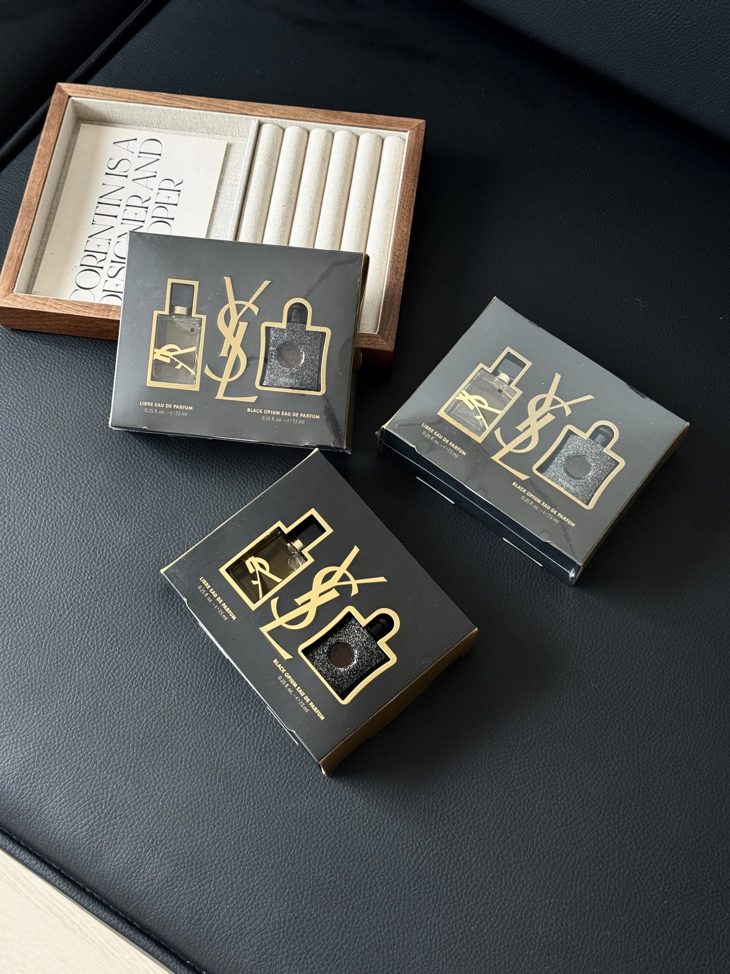 Saint Laurent Fragrance — ba28a01d