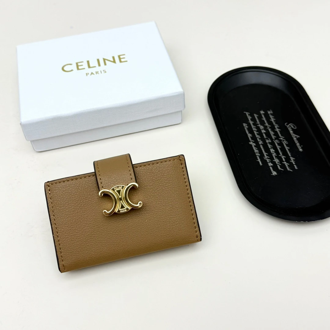 Celine Bag — b9b35f0c