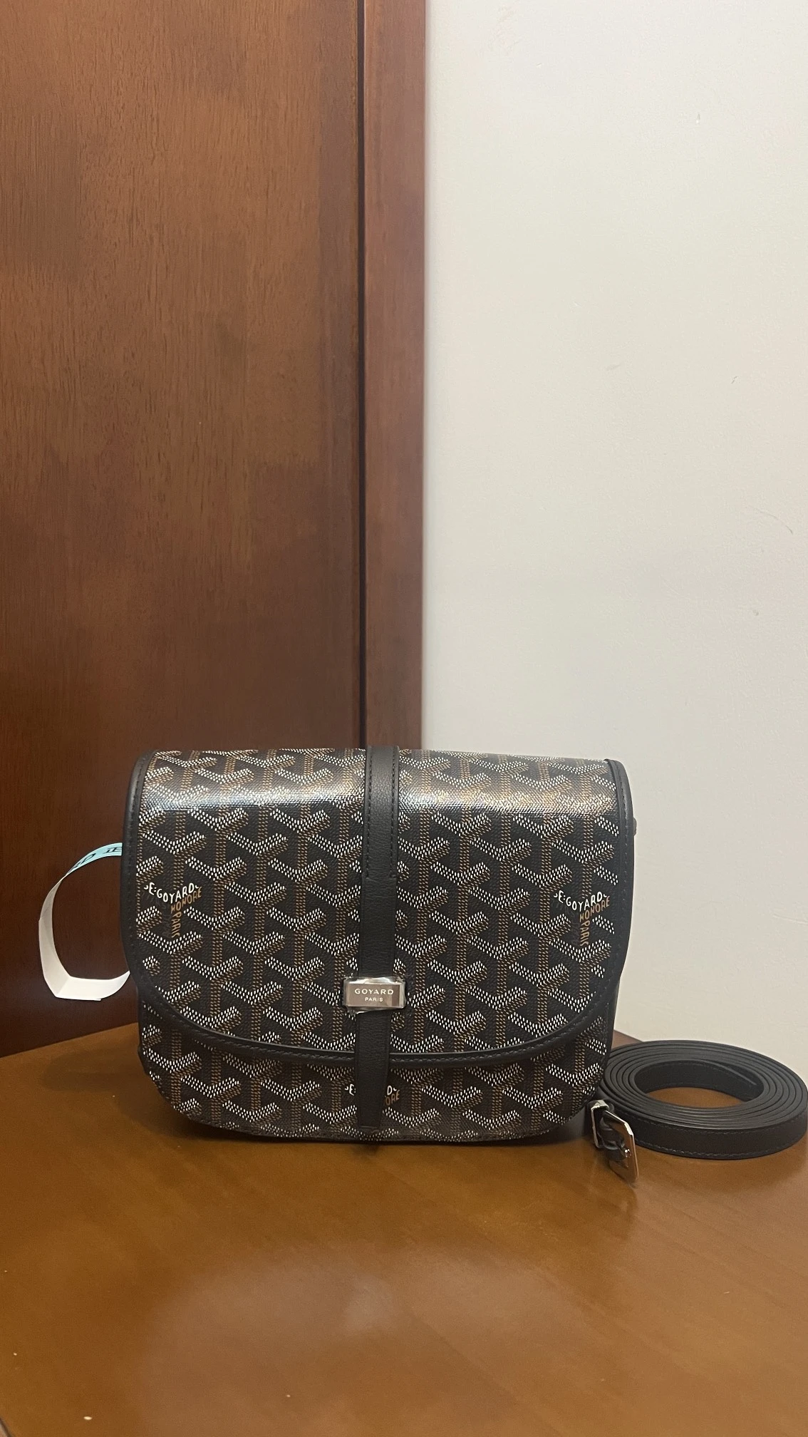 Goyard Crossbody Bags — 6fae7dfa