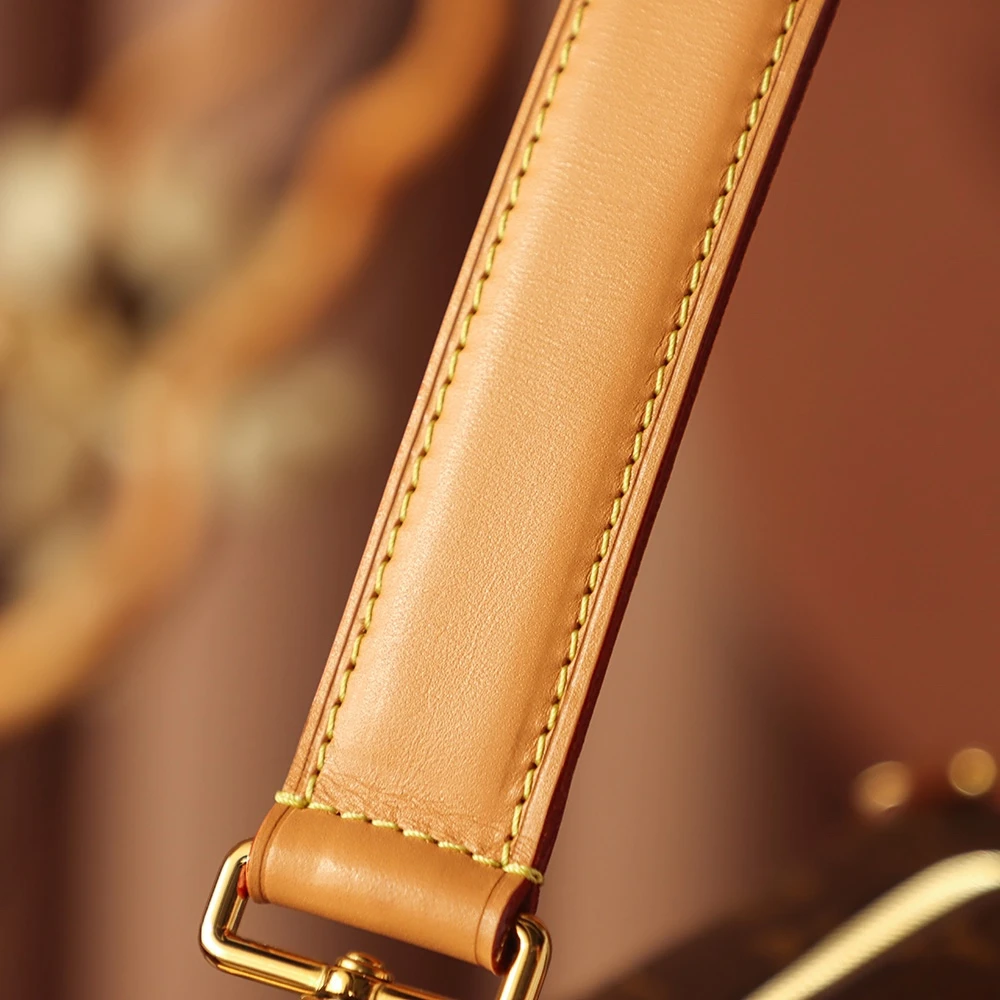Louis Vuitton Bag — b4b5f8be