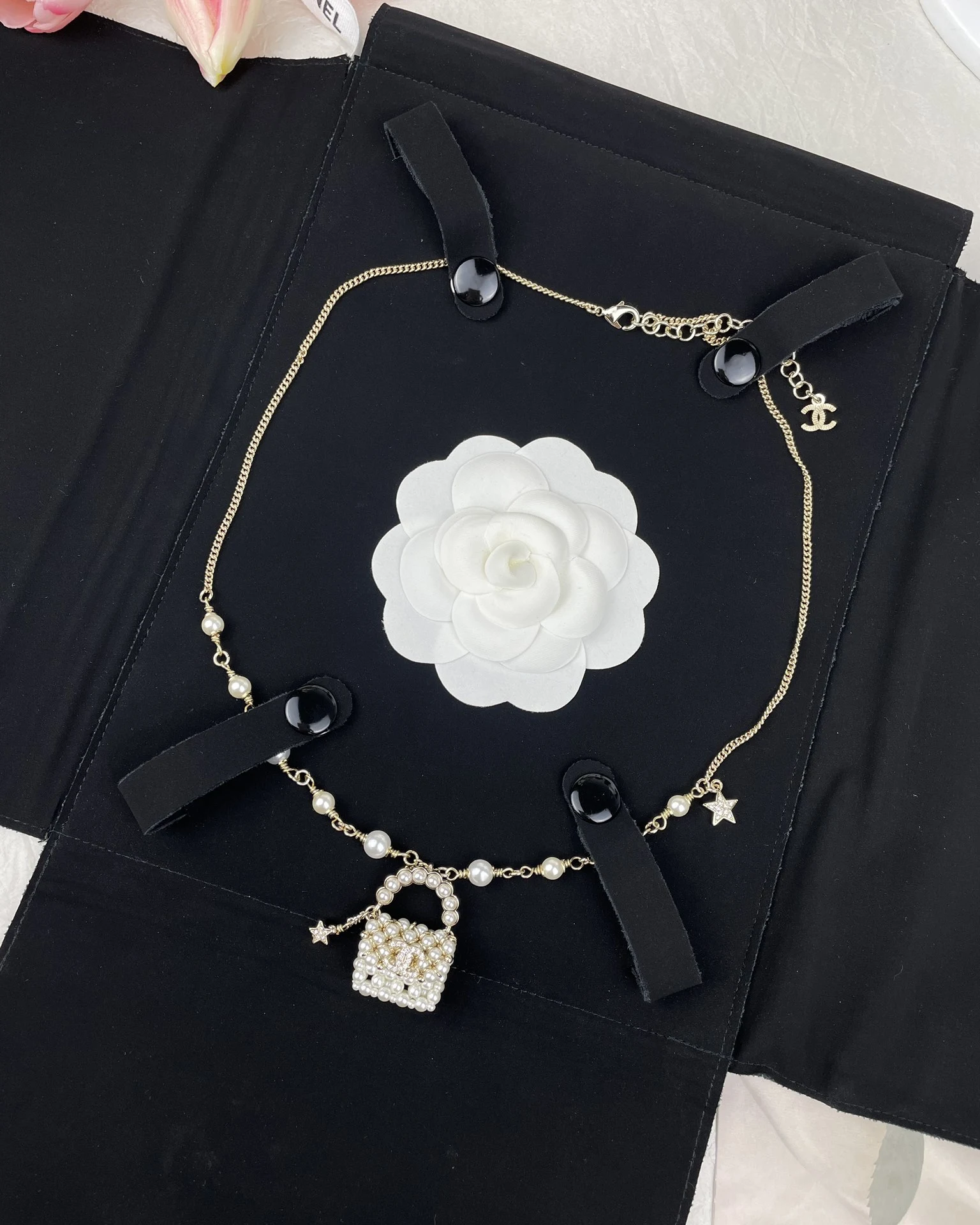 Chanel Jewellery — 7ff68cda