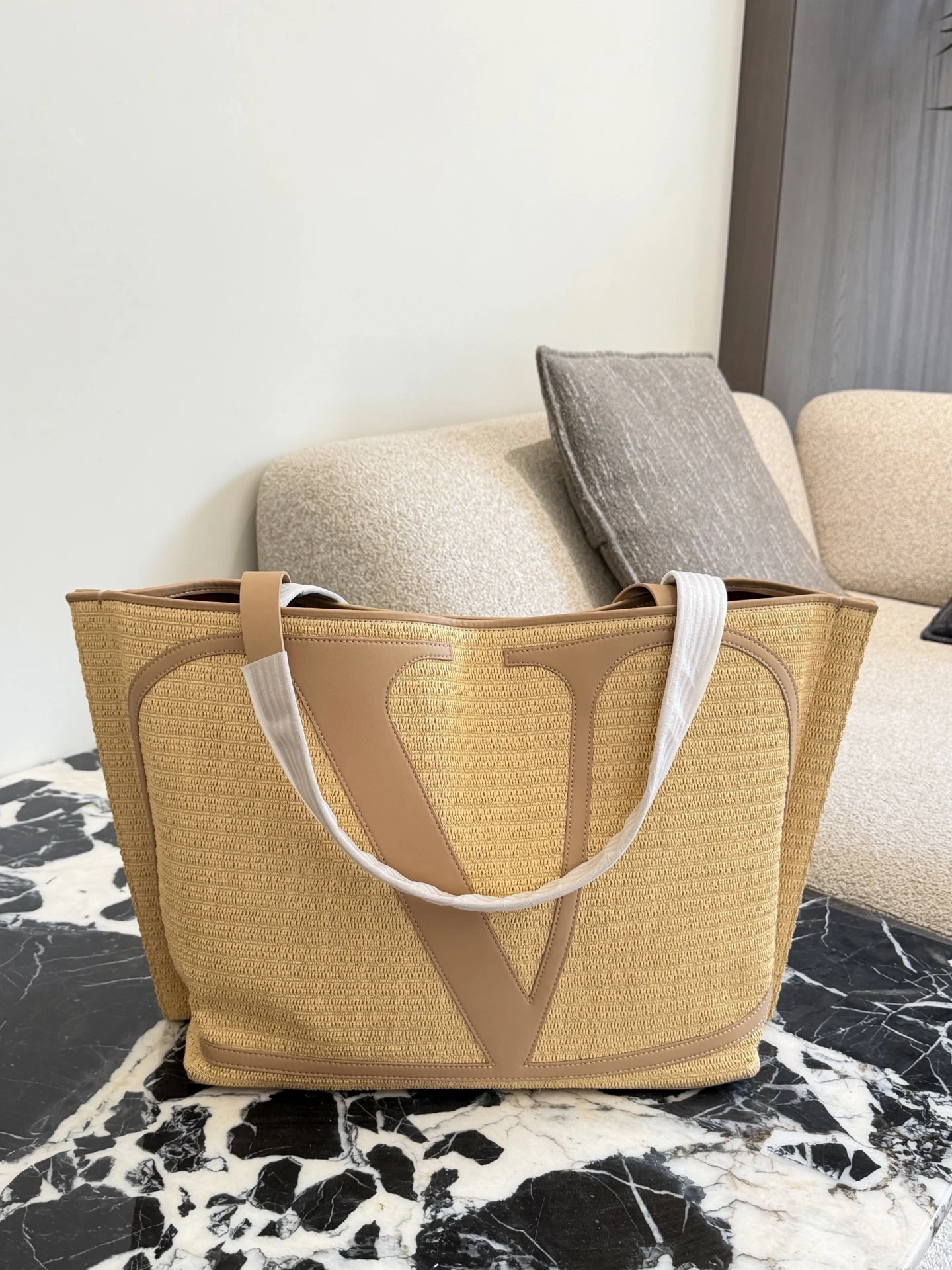 Valentino Bag — c02f0d79