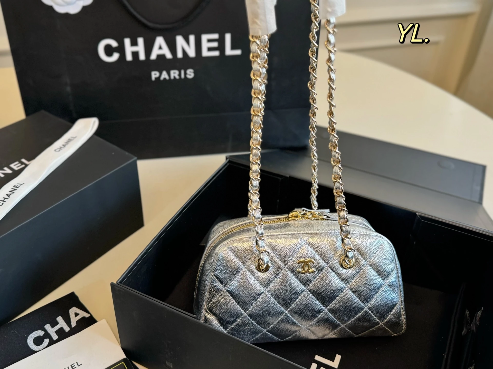 Chanel Bag — 4c4453e7