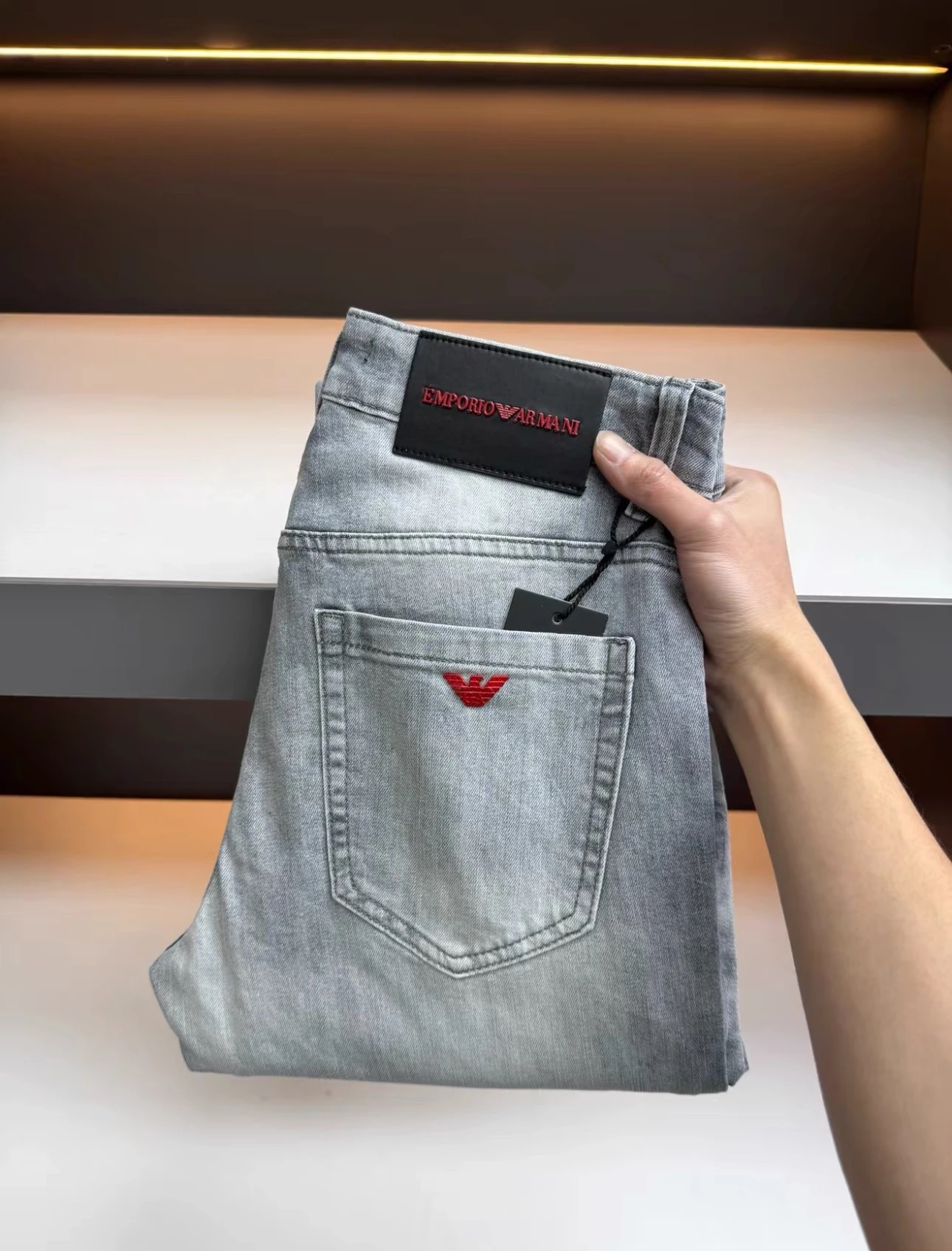 Armani Jeans — 4508af0c