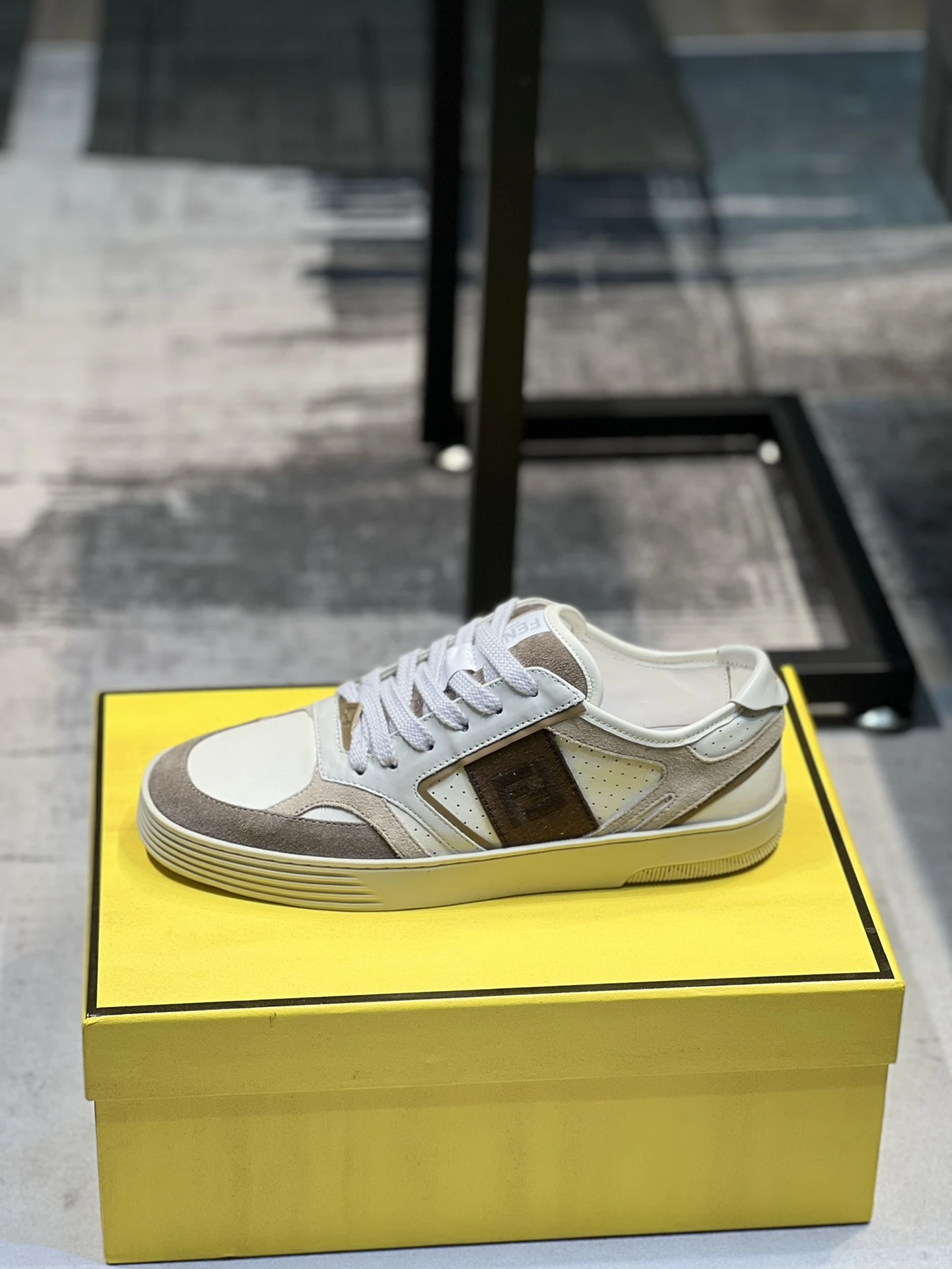 Fendi Shoes — 56860b2b
