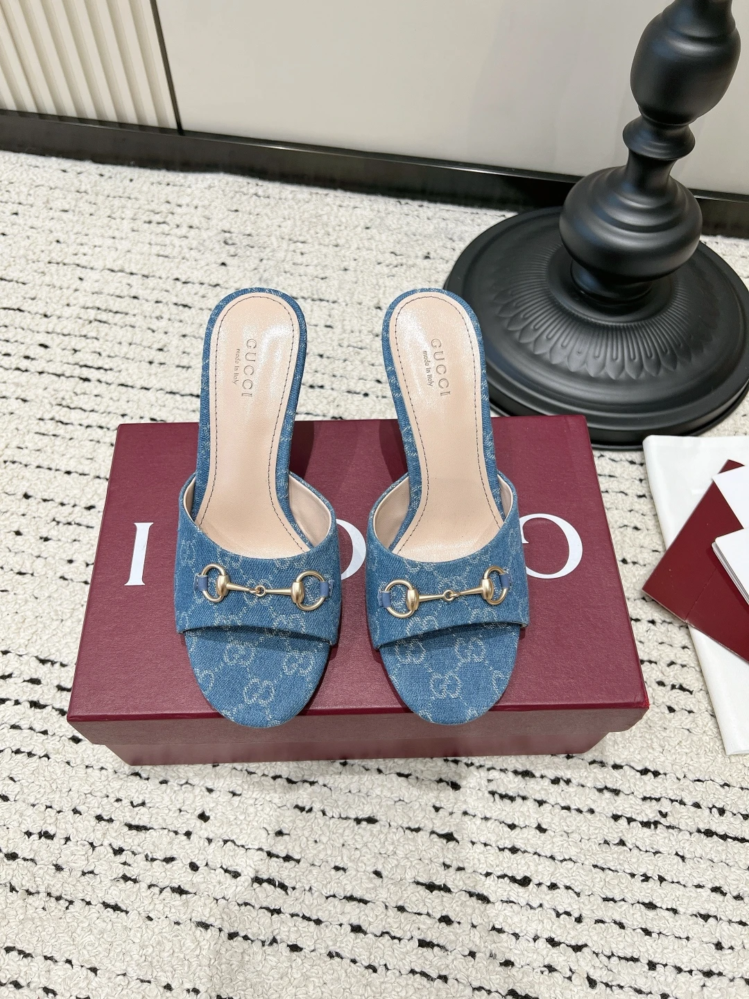 Gucci Slippers — b50a6e7e