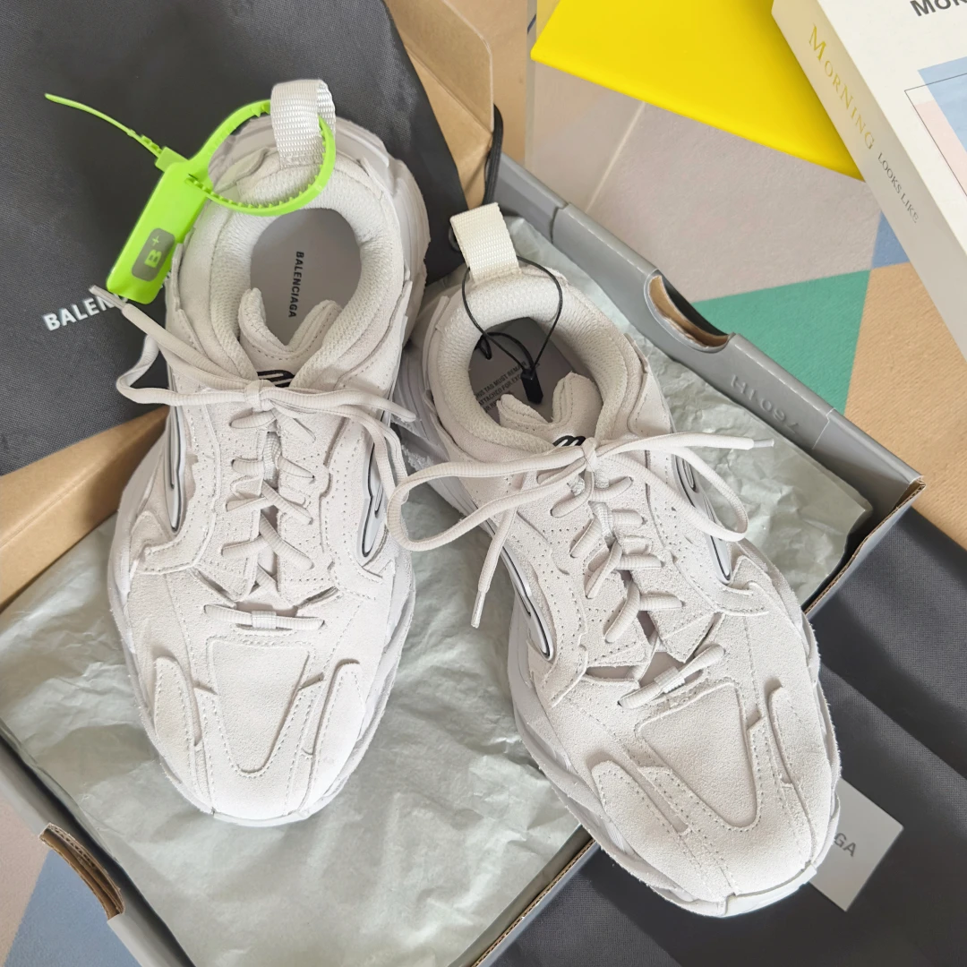 Balenciaga Sneakers — c456674e