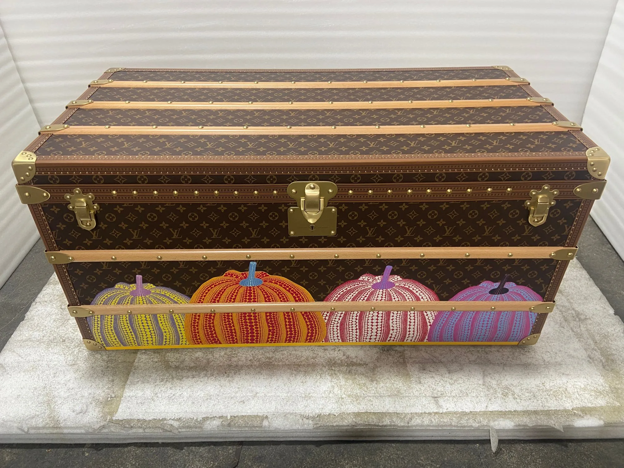Luggage — 057d9f93
