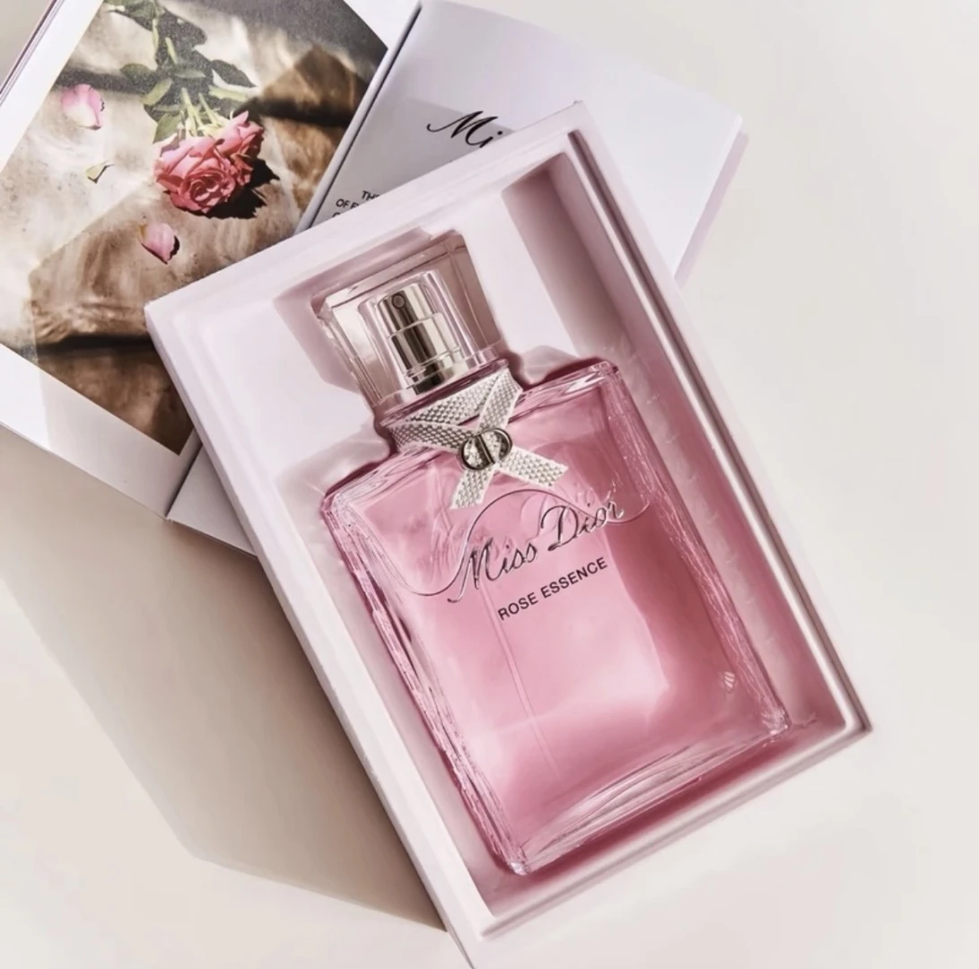 Dior Fragrance — 9b0e4e00