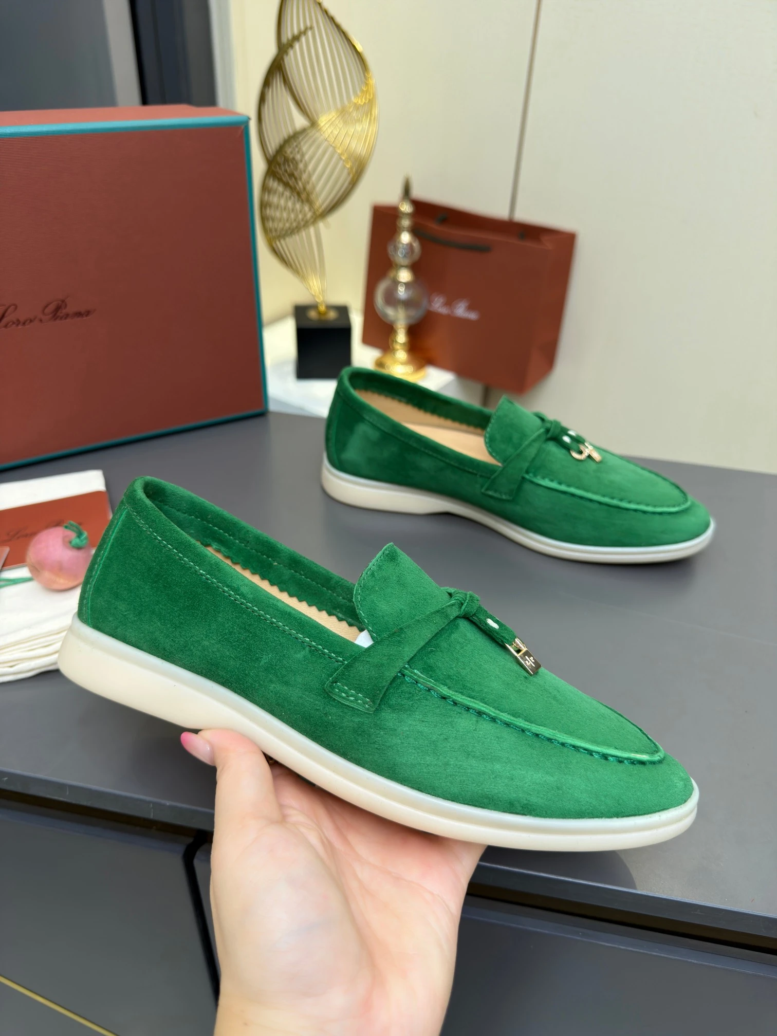 Loro Piana Sneakers — 0d568fcc