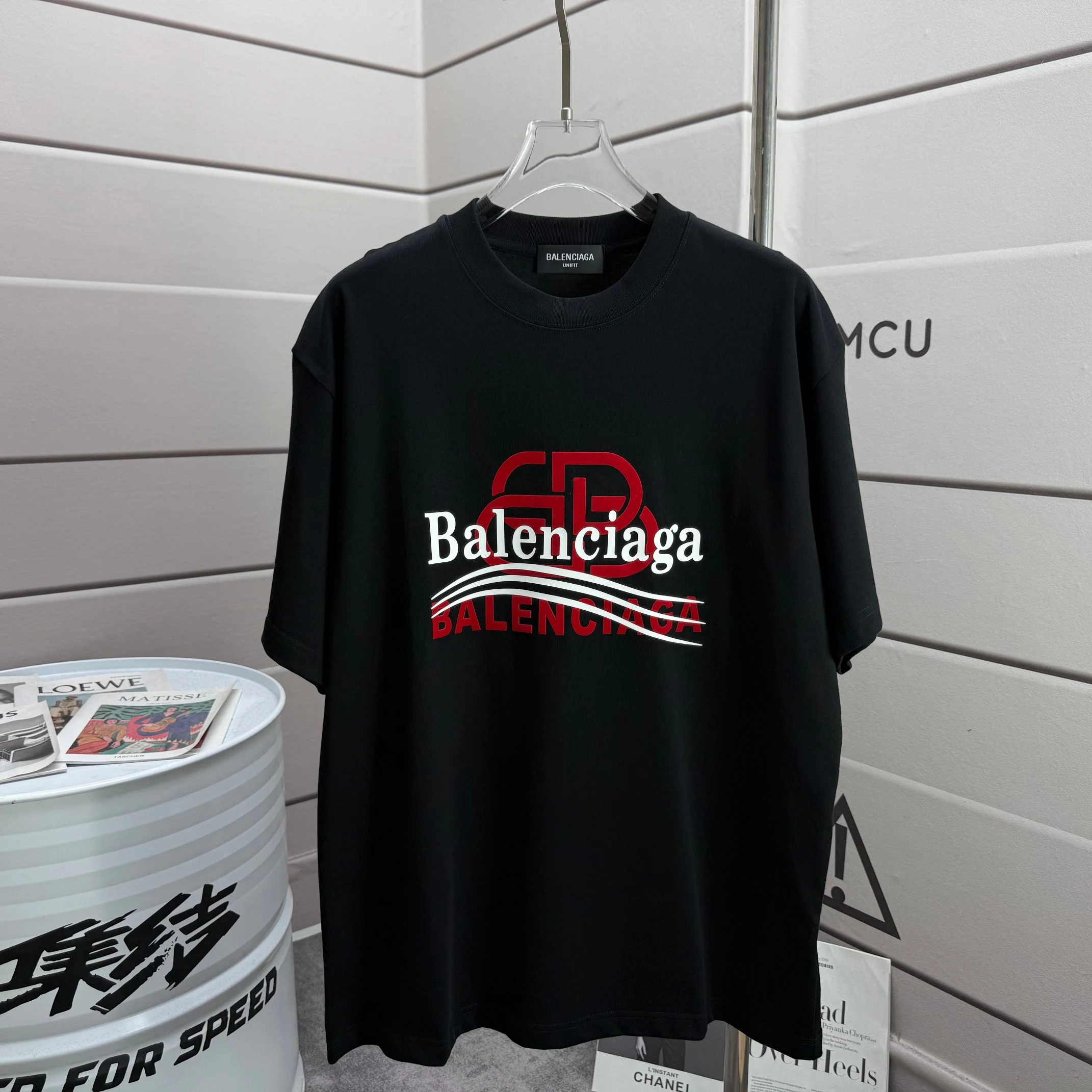 Balenciaga T-Shirt — 5c4dfe4e