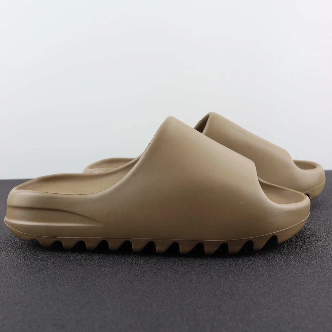 Adidas Slippers — 0b05bbbb