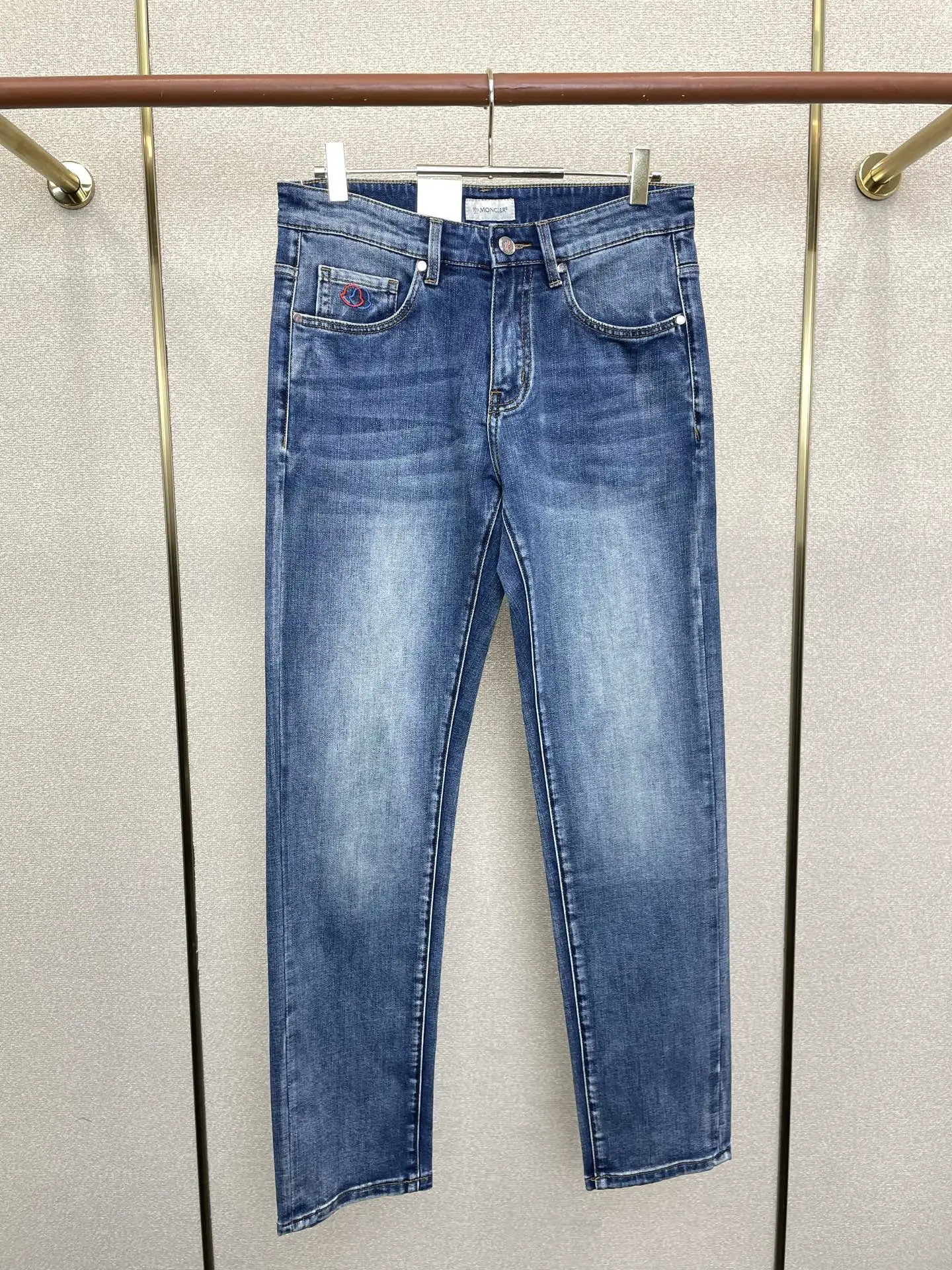 Moncler Jeans — c29c0809