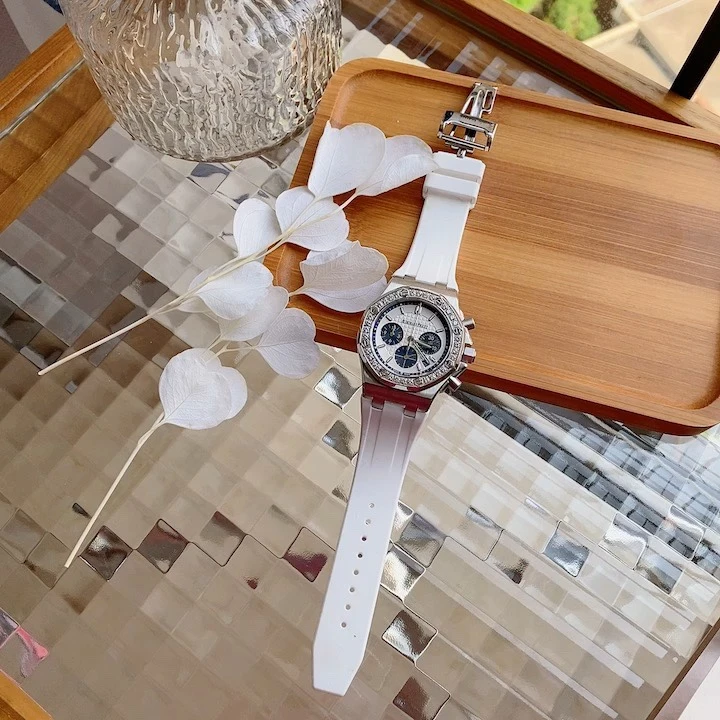 Audemars Piguet Watch — a07f289f