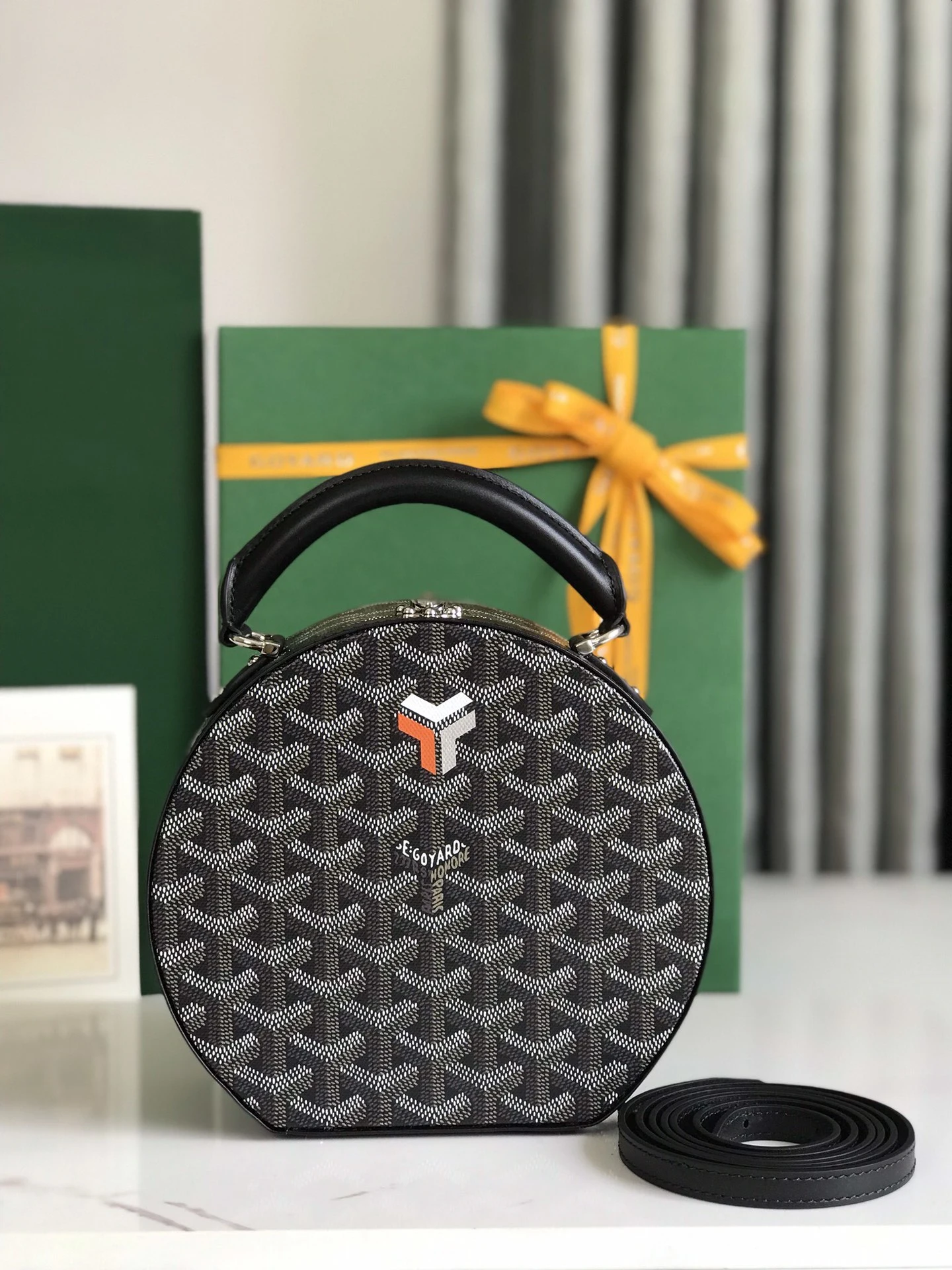 Goyard Bag — d271103e