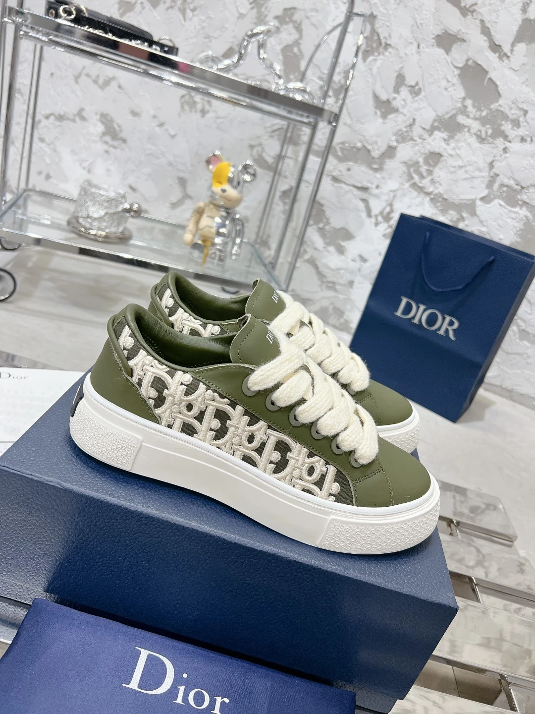 Dior Shoes — 7a455c3e