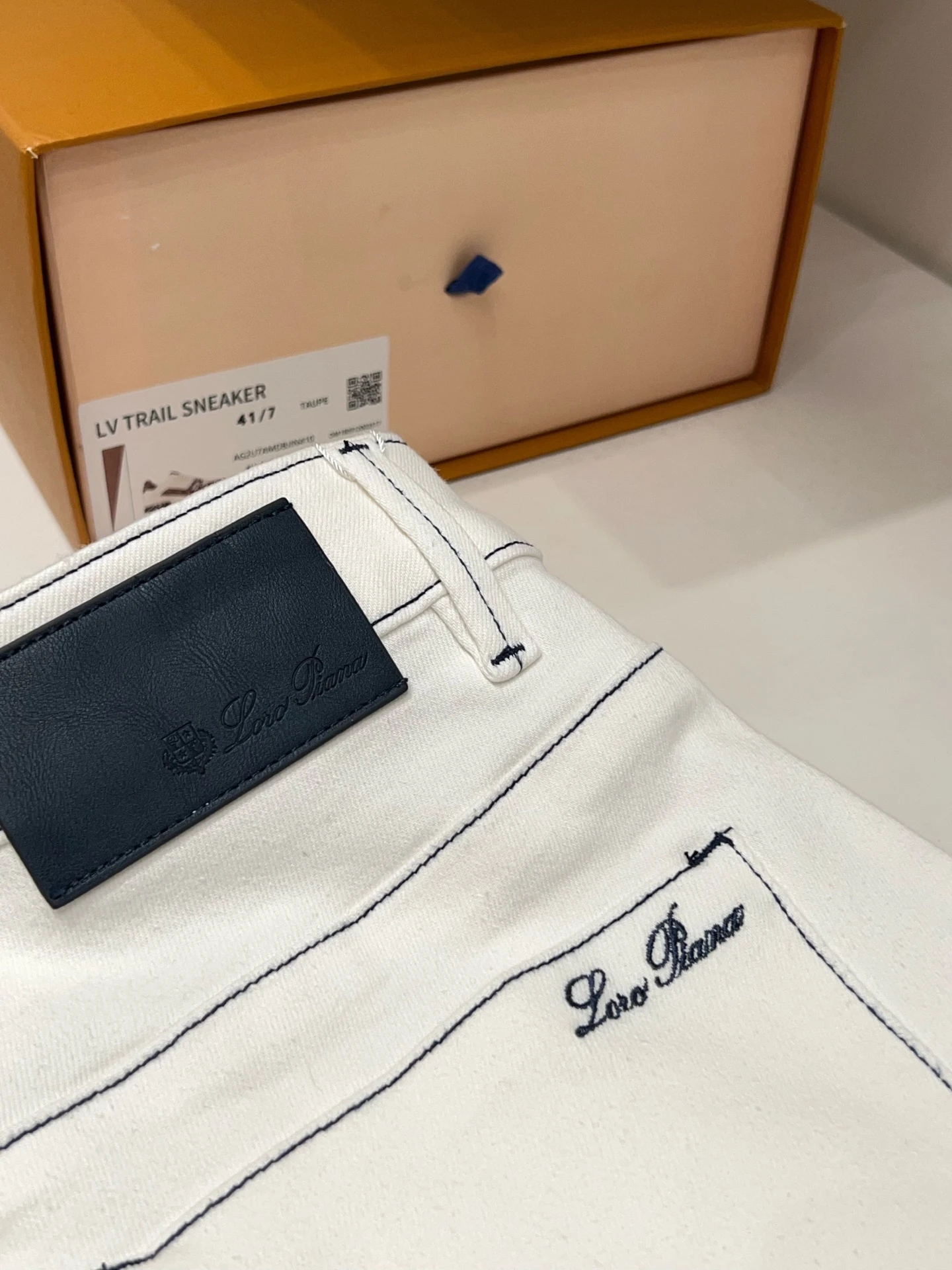 Jeans — 7e6a0133