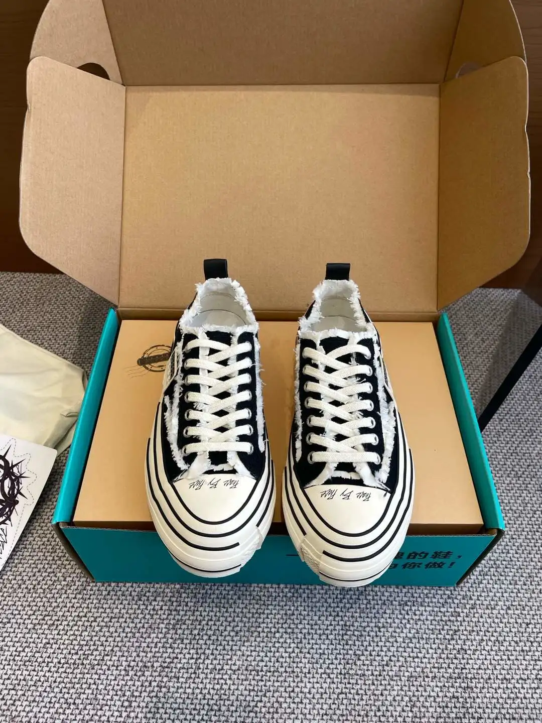 XVESSEL Sneakers — 6eecb38a