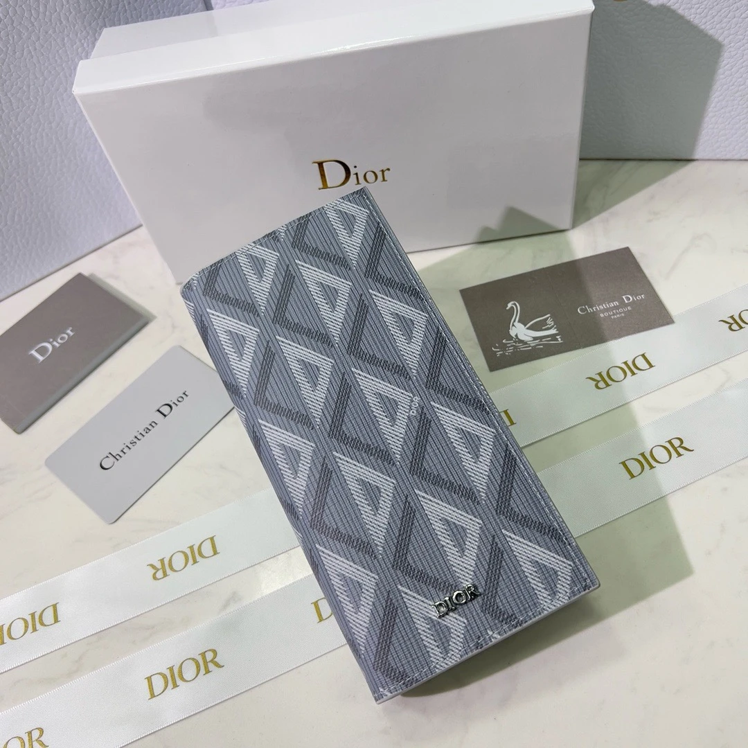 Dior Bag — 4f2202f8