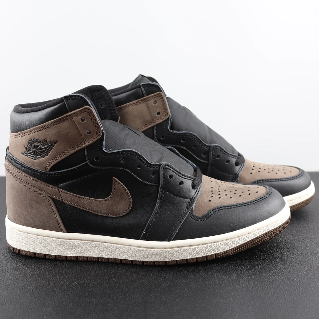 Nike Shoes — 6bf87f42
