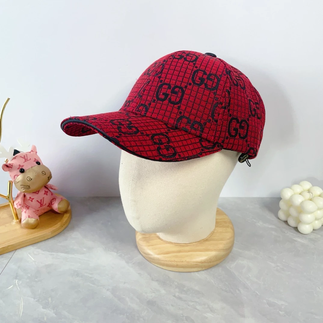 Gucci Hat — 42174d57