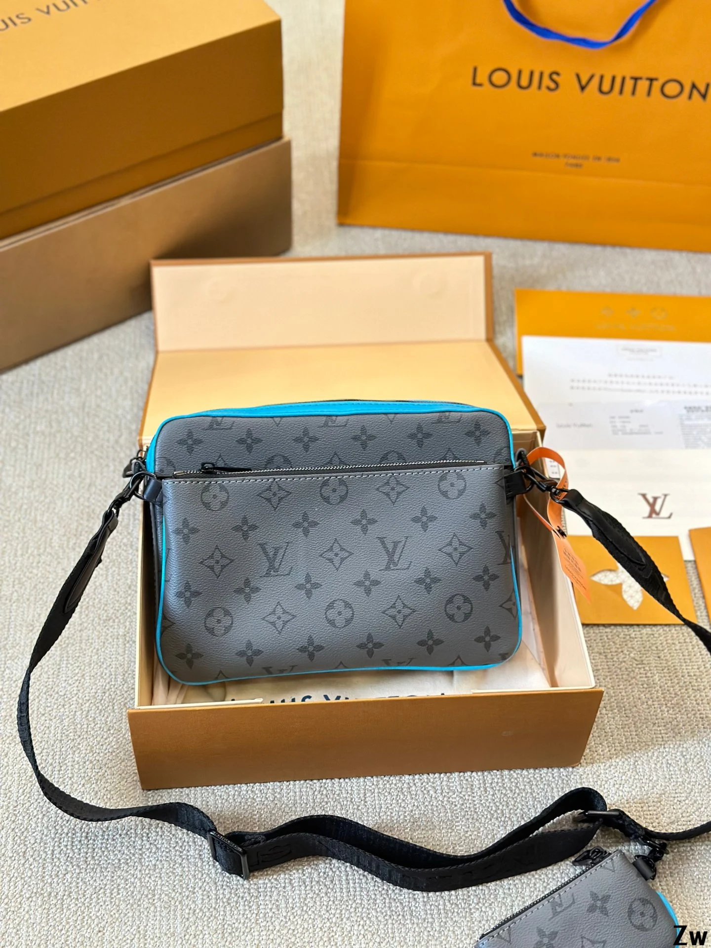 Louis Vuitton Bag — 5c76bd14