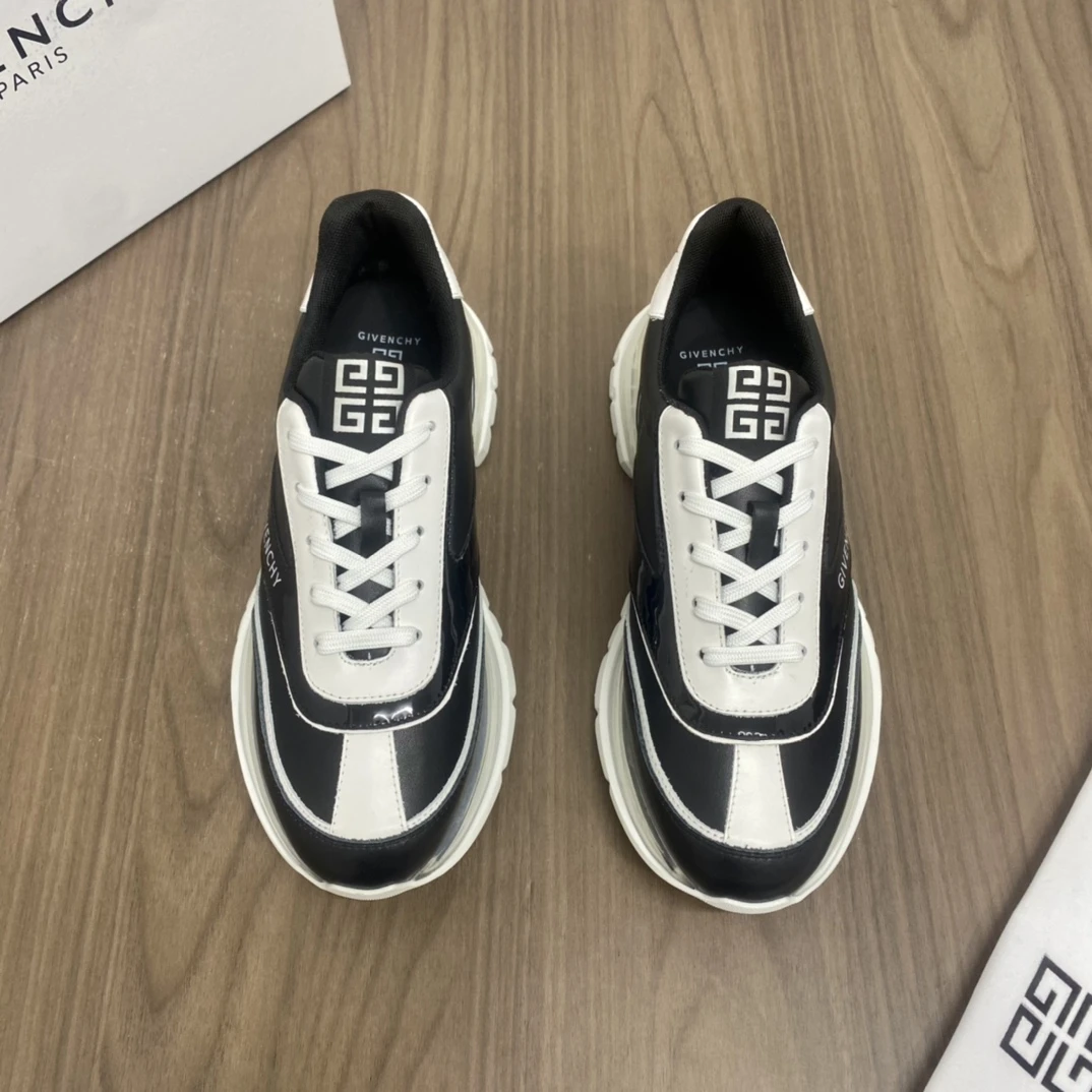 Givenchy Shoes — 3aed4cc9
