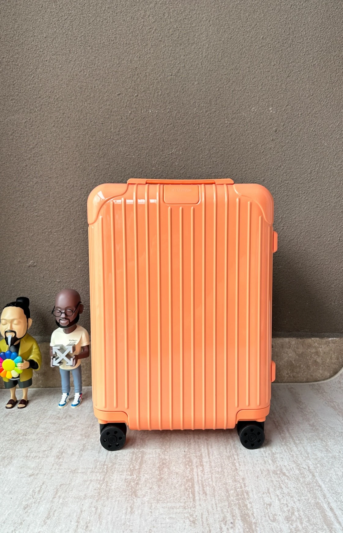 Rimowa Luggage — 4177fe69