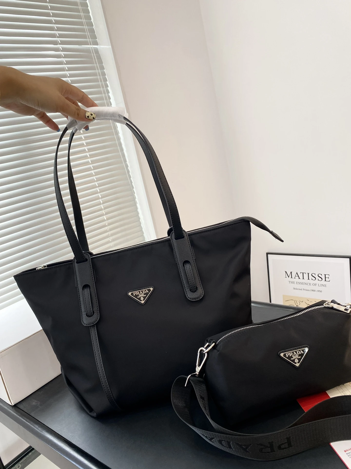 Prada Bag — 21a71181