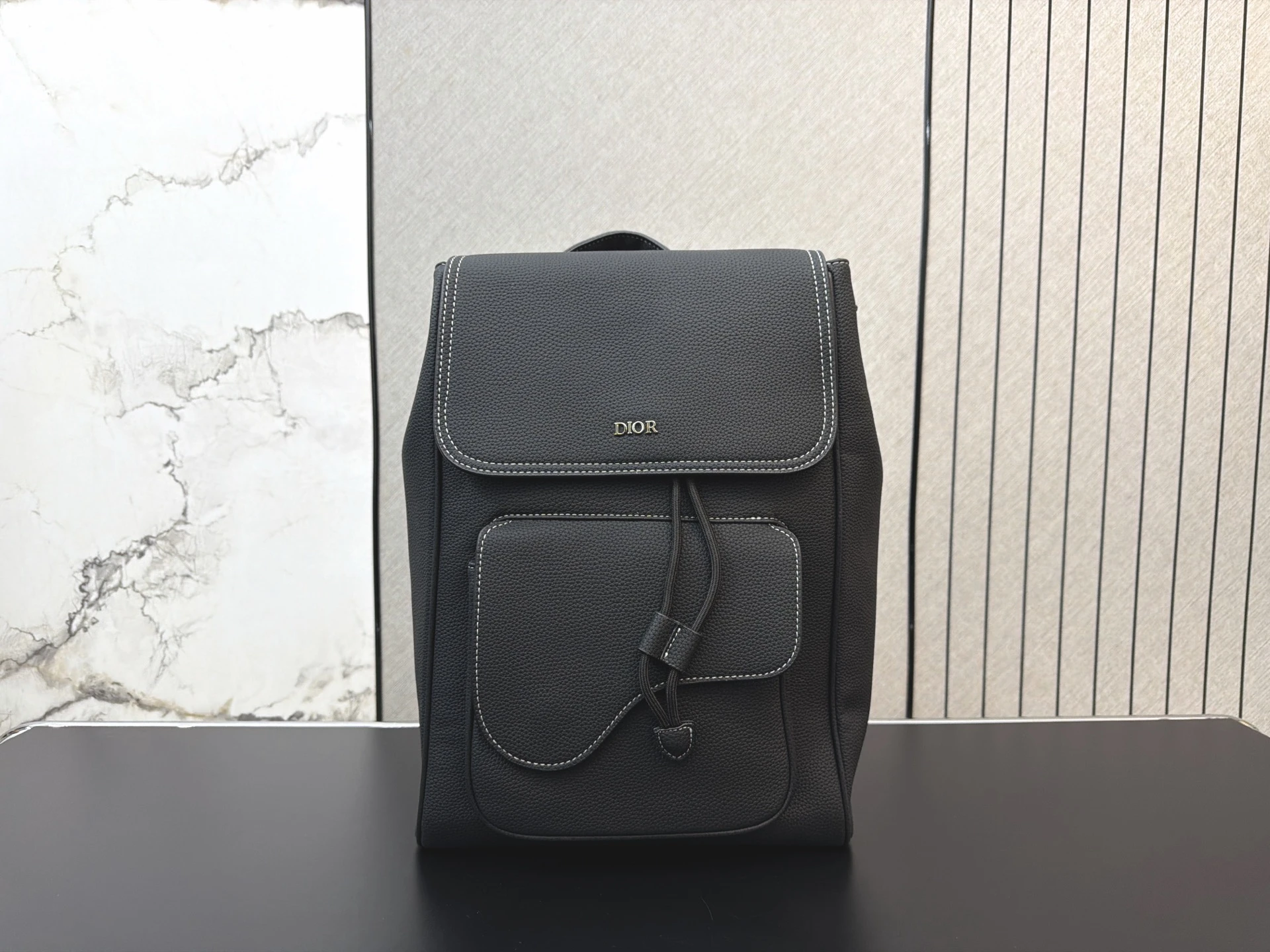 Dior Bag — 0e9d77e0