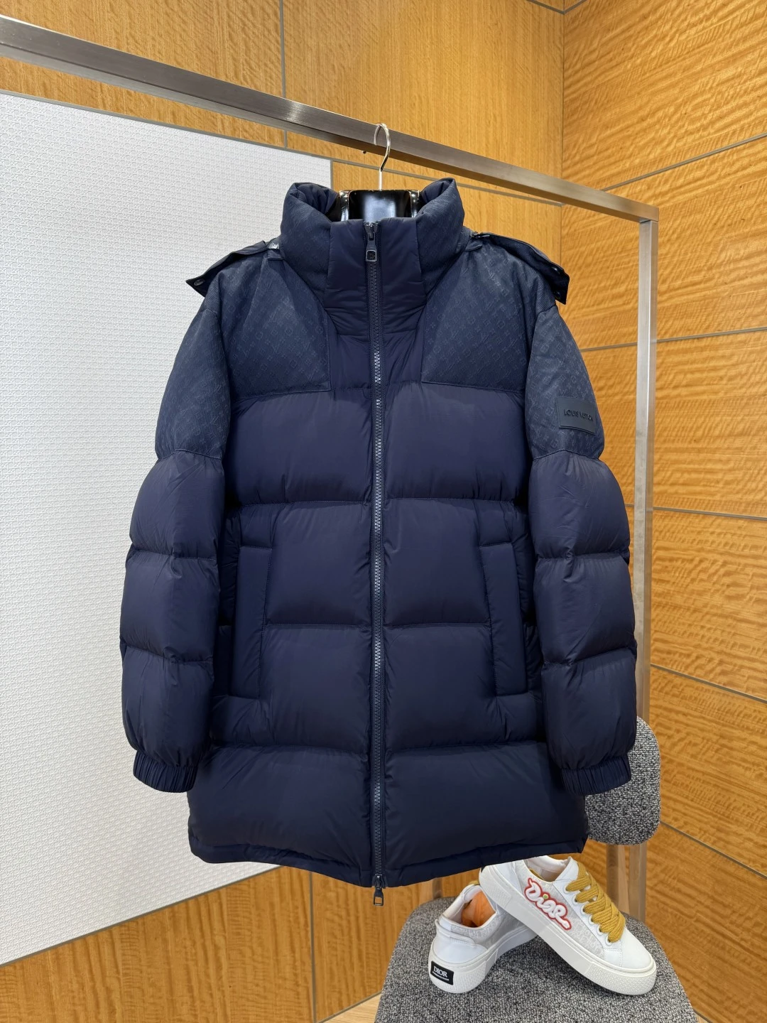 Louis Vuitton Down Jacket — fc8dd3a0