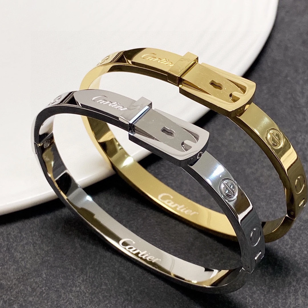 Cartier Jewellery — ef9cbf76