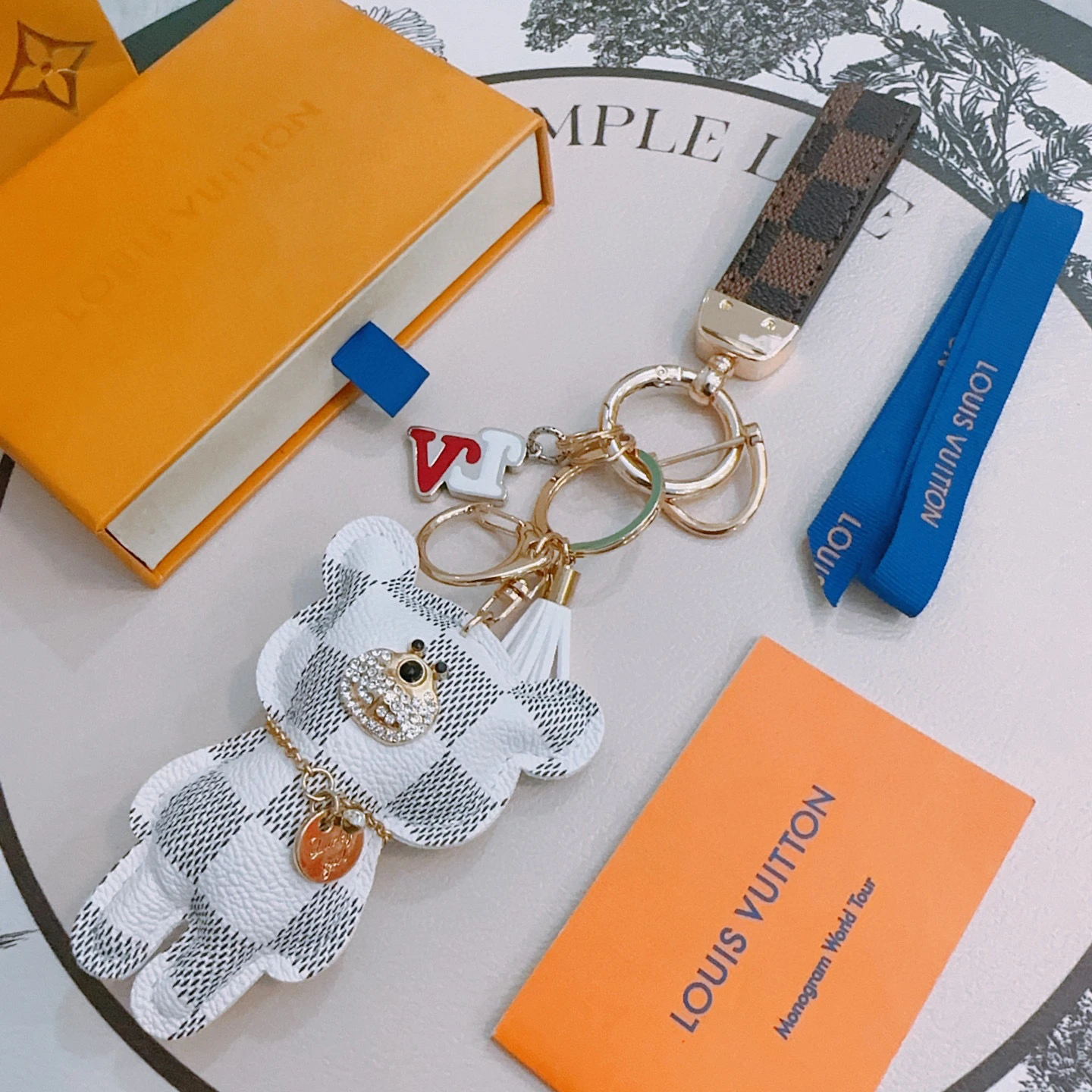Louis Vuitton Keyrings & Bag Charms — 3c437ff7