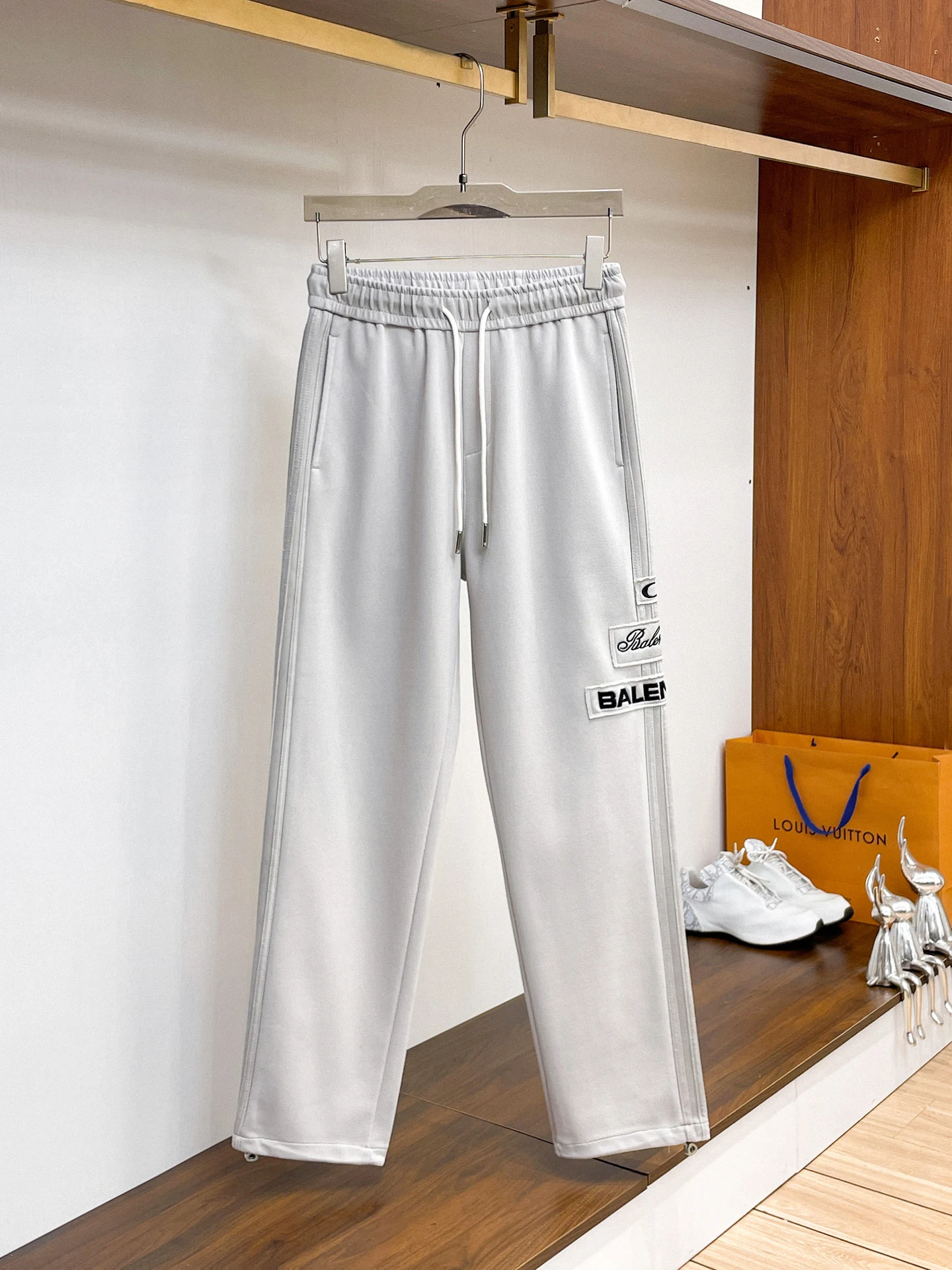 Balenciaga Trousers — 077ac9ce