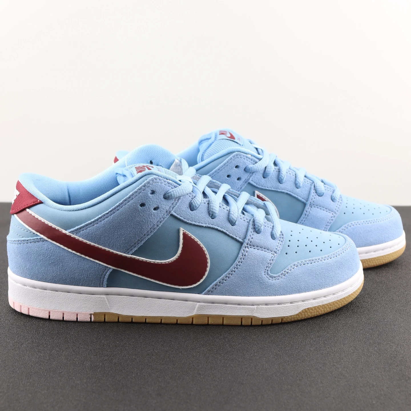 Nike Shoes — 53ad5030