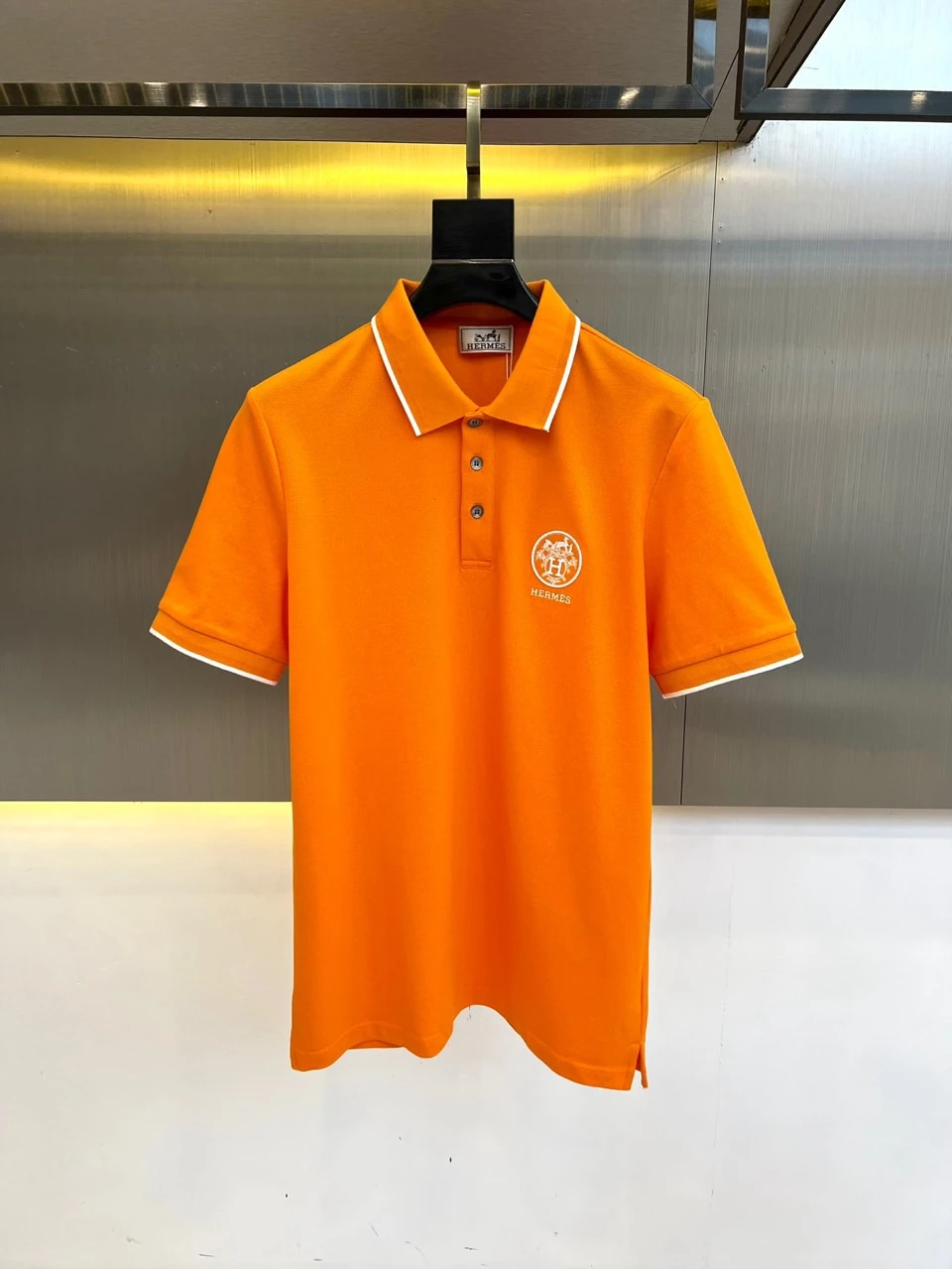 Hermès T-Shirt — 4af54502