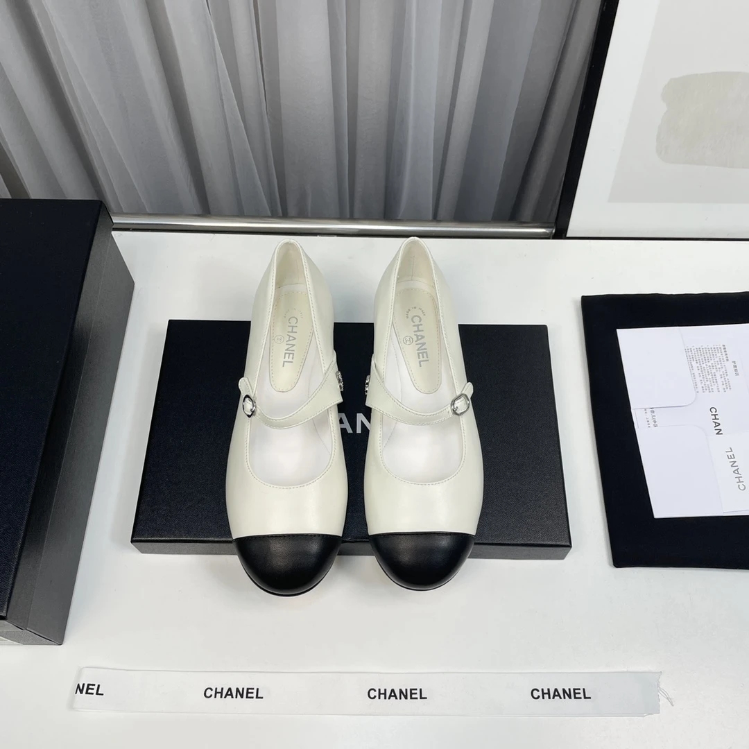 Chanel Shoes — 2ba206d0